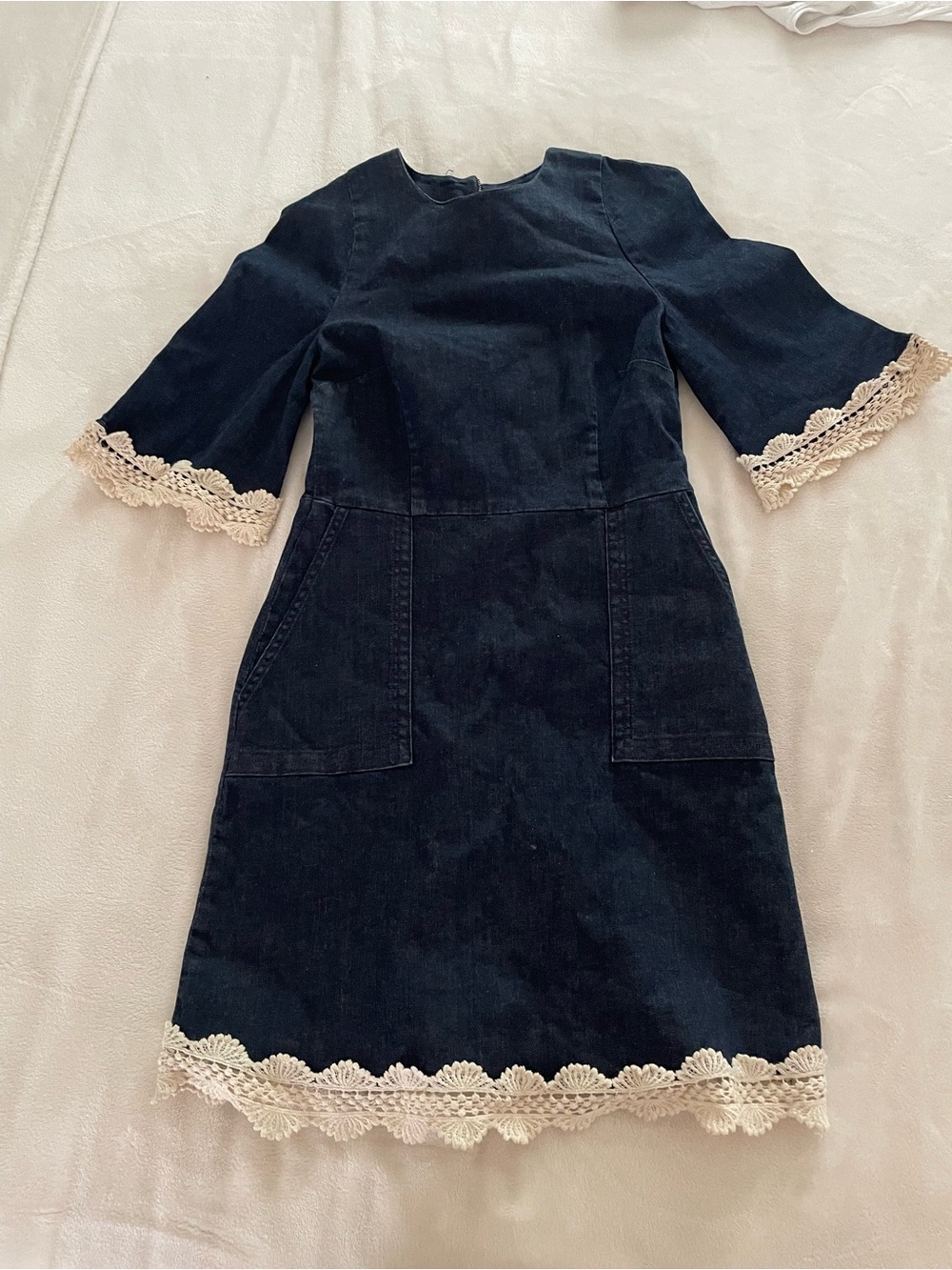 n/nicholas Denim Mini Dress Lace Trim Short Sleeve Zip Back Size 6